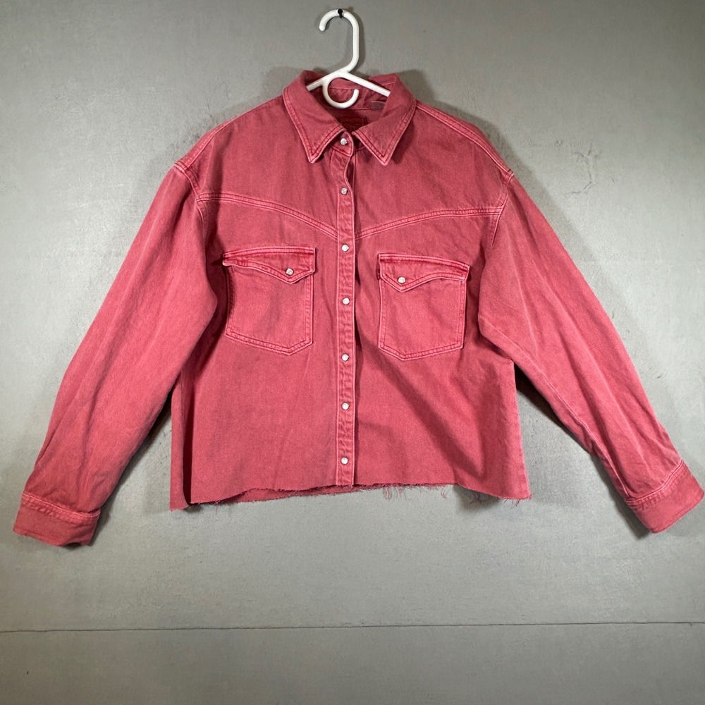 Levi's Women's Medium Pink Denim Trucker Jacket Button Up Cropped Raw Hem
